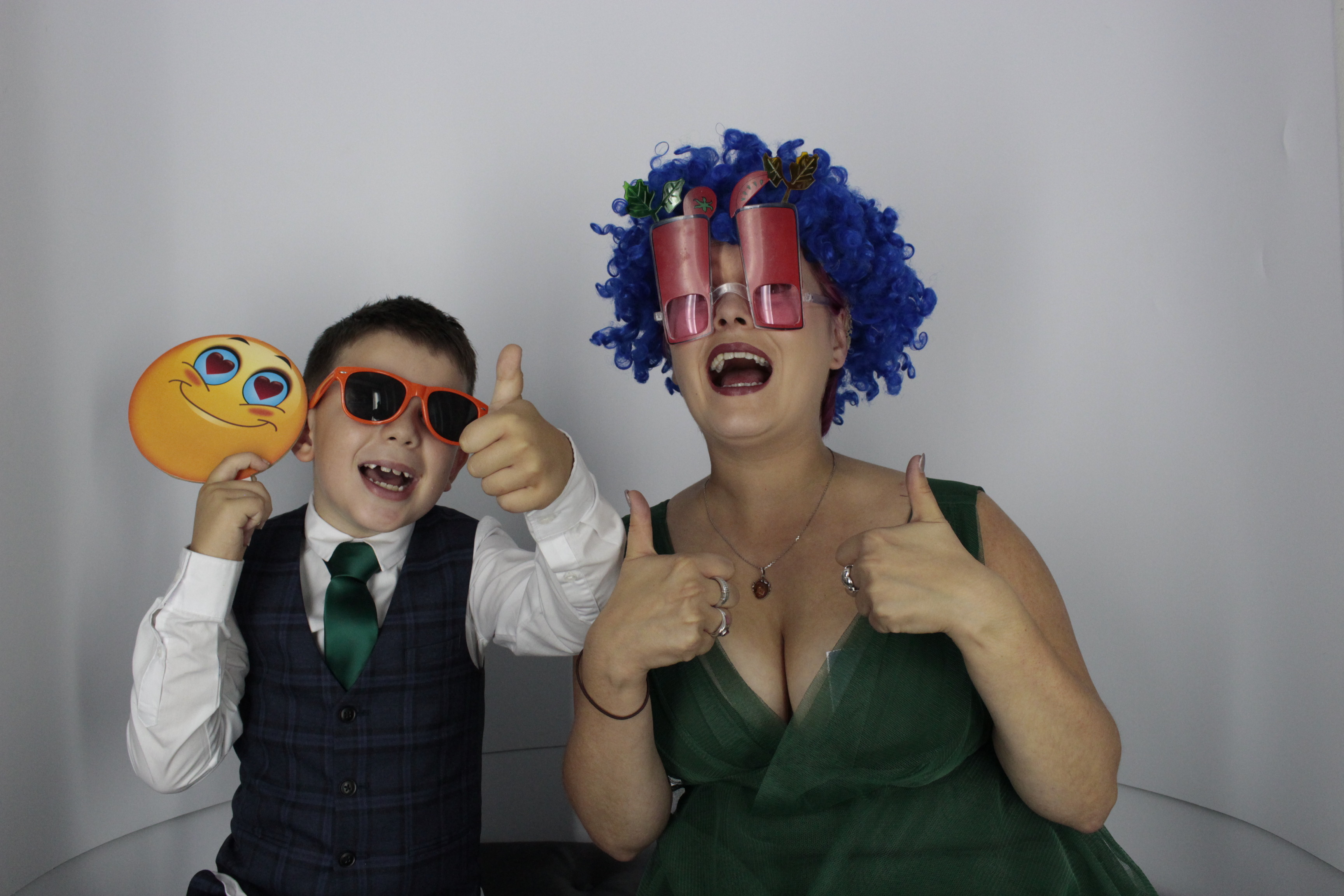 Ben & Kelly's Wedding | View more photos from the event at gallery.myphotoboothexperience.co.uk/u/MyPhotoBoothExperienceLtd/Ben-Kellys-Wedding